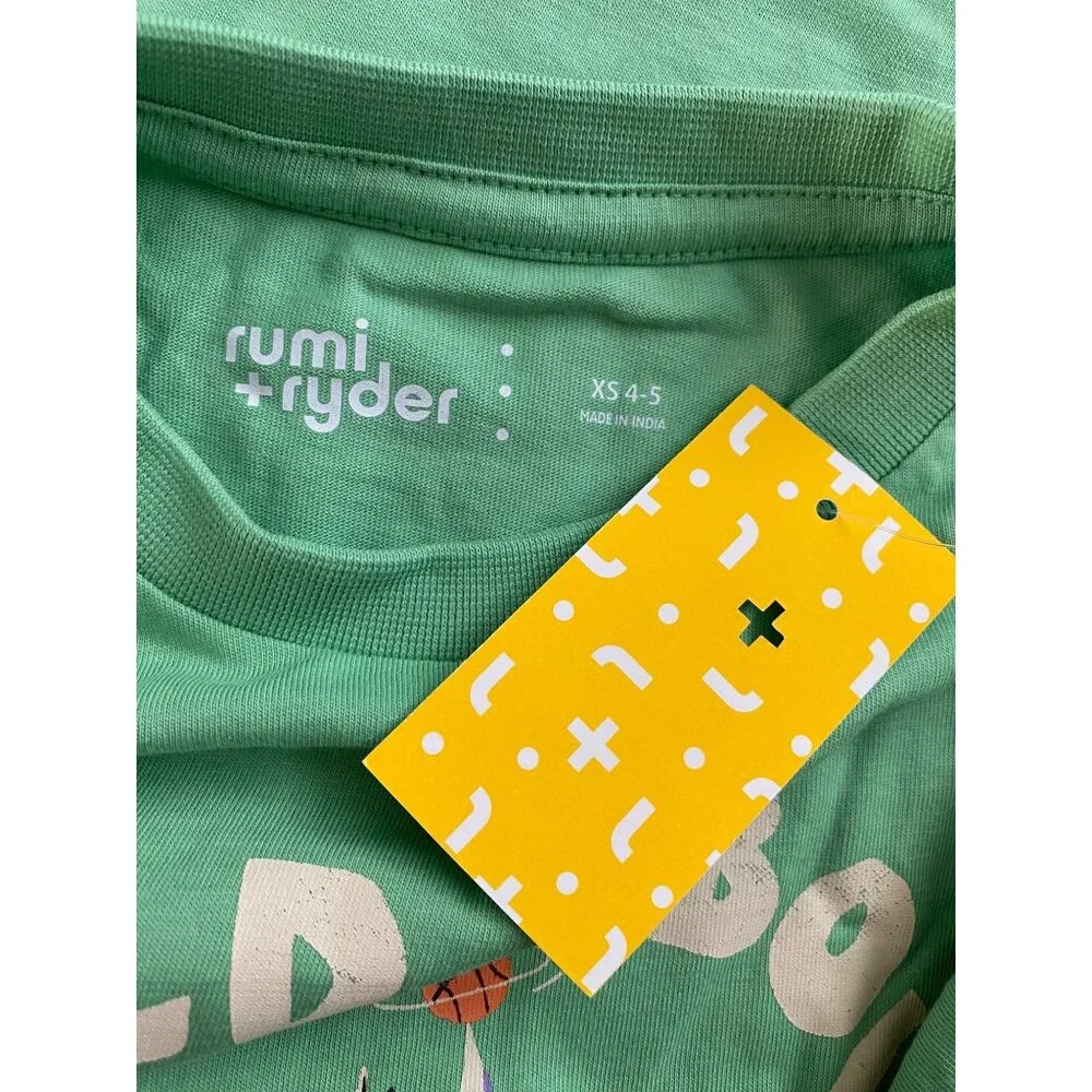 Rumi + Ryder Wild About Exercise Wildlife Sports Graphic Tee NEW WITH TAGS